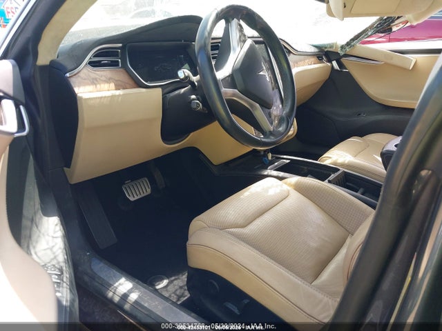 2016 TESLA MODEL S 5YJSA1E43GF171764 Photo 4