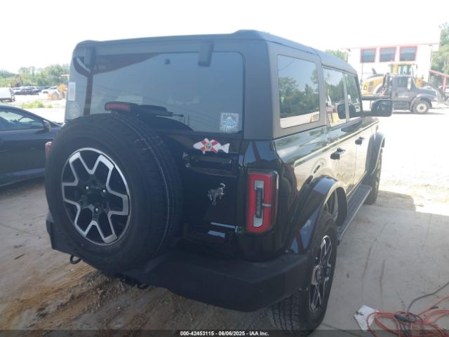 2024 FORD BRONCO 1FMDE8BH2RLA78369 Photo 3