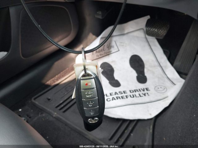 JN1BV7AR9FM416083 Infiniti Q50 Premium