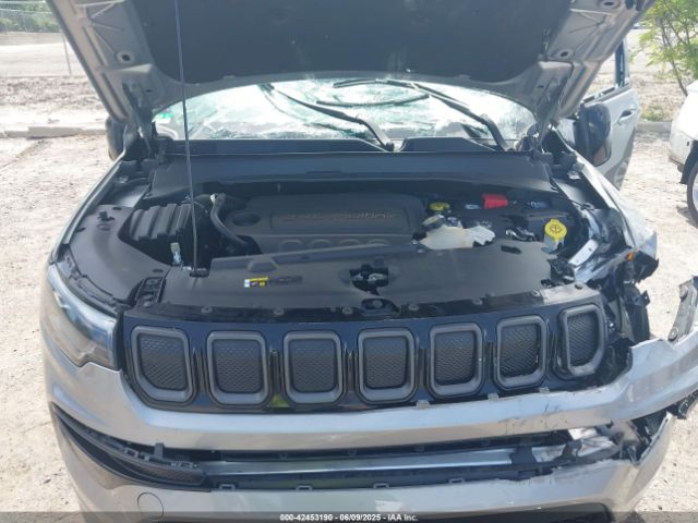 2022 JEEP COMPASS 3C4NJDCB1NT106961 Photo 9