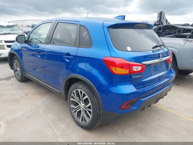 2018 MITSUBISHI OUTLANDER SPORT JA4AP3AW8JU025351 Photo 2