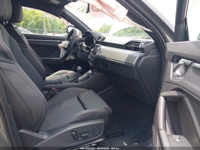 2025 AUDI Q3 WA1DECF37S1018718 Photo 4