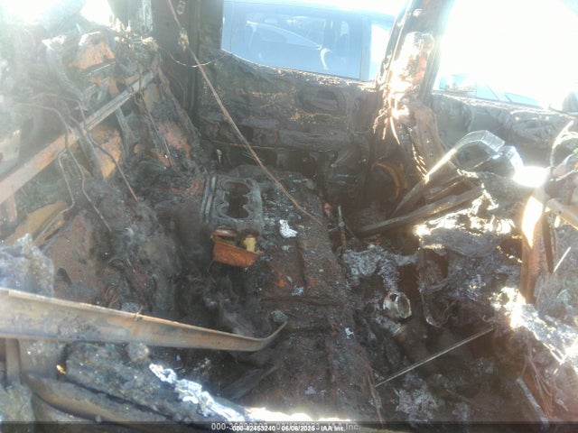 3GTP8DED8KG207311 GMC Sierra 1500 Slt