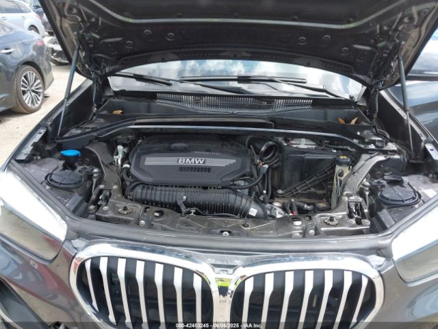 2022 BMW X1 WBXJG7C01N5U49348 Photo 9