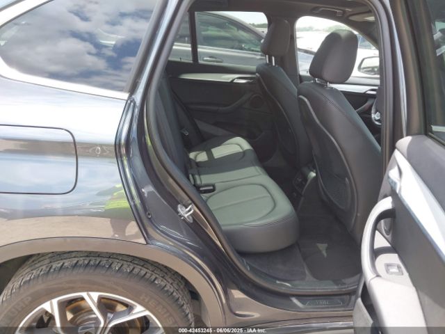 2022 BMW X1 WBXJG7C01N5U49348 Photo 7
