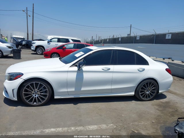 W1KWF8DB1MR607826 Mercedes-Benz m264
