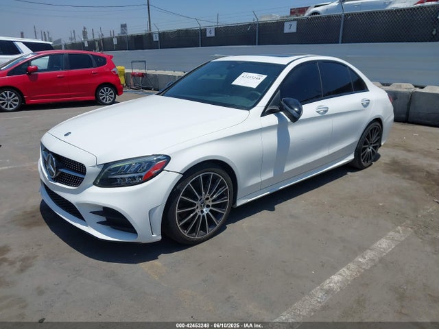 W1KWF8DB1MR607826 Mercedes-Benz m264