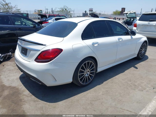 W1KWF8DB1MR607826 Mercedes-Benz m264