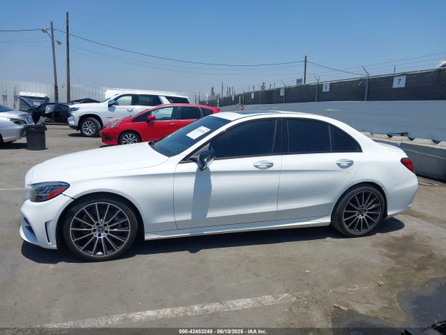 W1KWF8DB1MR607826 Mercedes-Benz m264