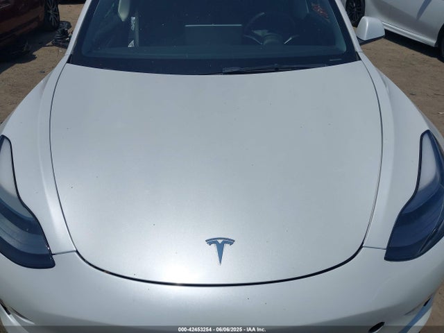 2023 TESLA MODEL 3 5YJ3E1EA4PF485681 Photo 9