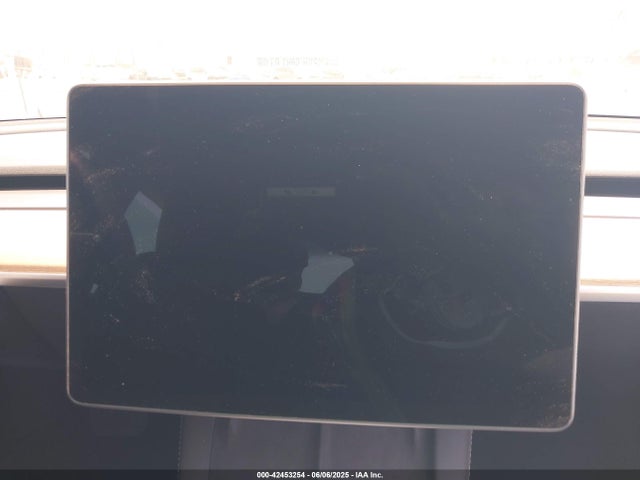 5YJ3E1EA4PF485681 Tesla MODEL 3