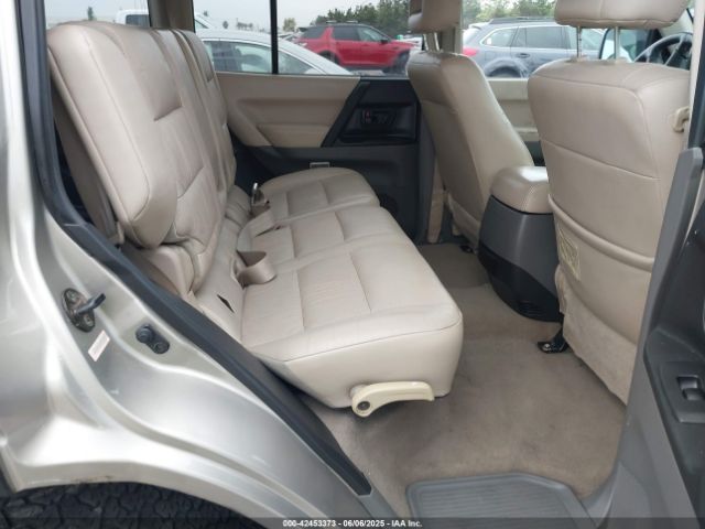 2001 MITSUBISHI MONTERO JA4MW51R31J038175 Photo 7