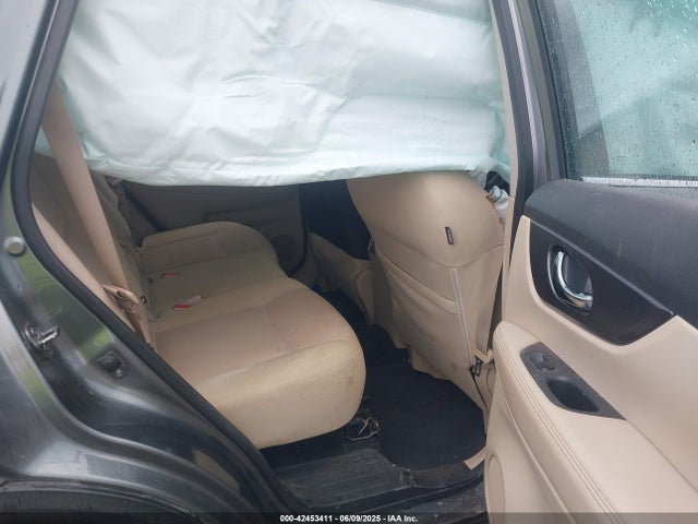 JN8AT2MT9GW008850 Nissan 2016