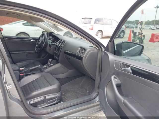 3VWL17AJ4FM354262 Volkswagen Jetta 1.8t Sel