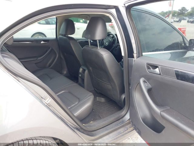 3VWL17AJ4FM354262 Volkswagen Jetta 1.8t Sel