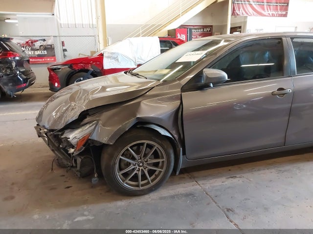 4T1BD1FK3HU215383 Toyota 2ar-fxe+2jm