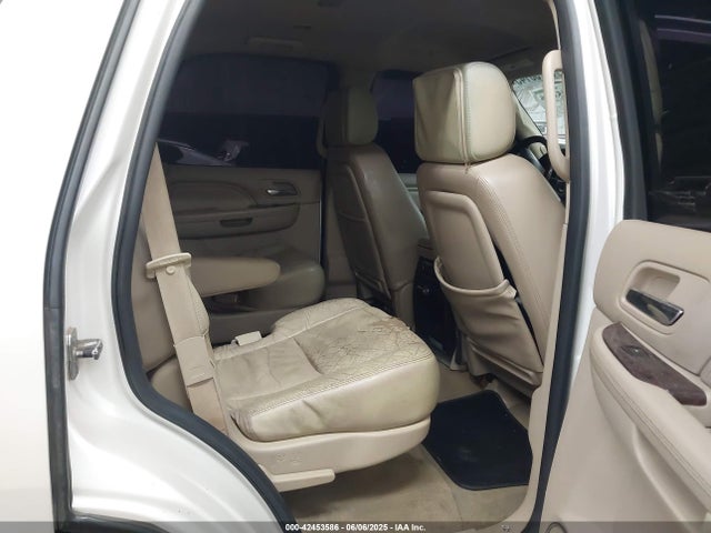2011 CADILLAC ESCALADE 1GYS3AEF4BR160457 Photo 7