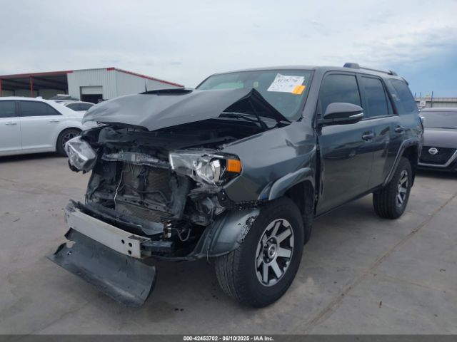 2017 TOYOTA 4RUNNER JTEBU5JR6H5480109 Photo 1