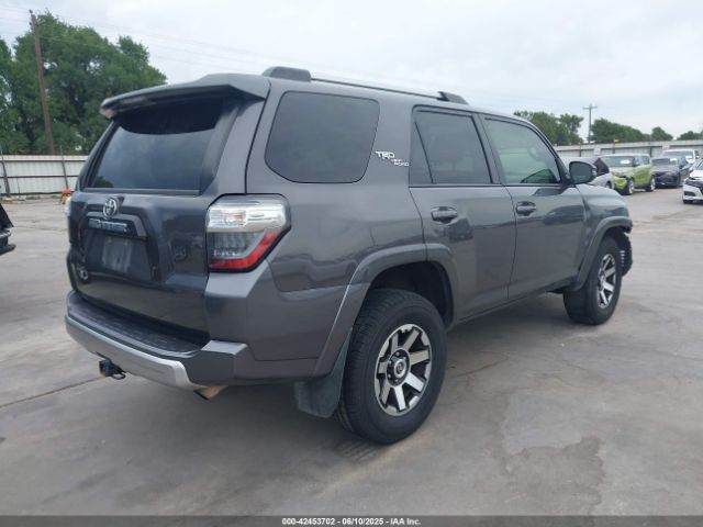 2017 TOYOTA 4RUNNER JTEBU5JR6H5480109 Photo 3