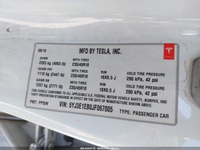 2018 TESLA MODEL 3 5YJ3E1EB0JF067005 Photo 8