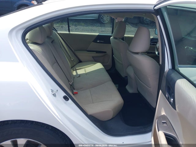 1HGCR2F32FA137400 Honda k24w1