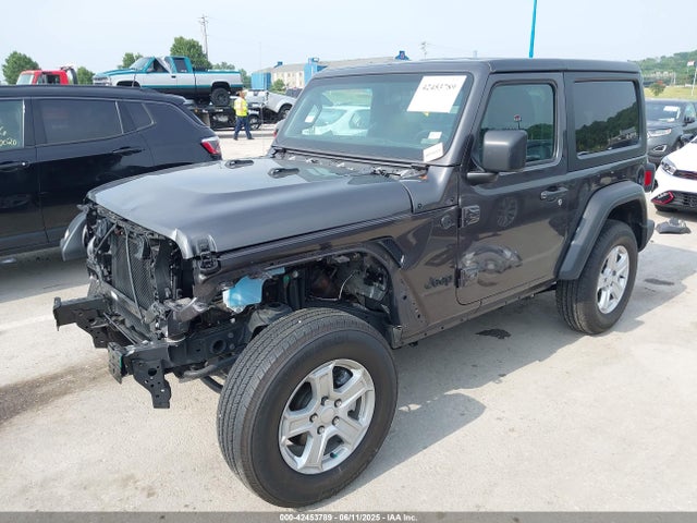 1C4GJXAG2NW164015 Jeep 2022