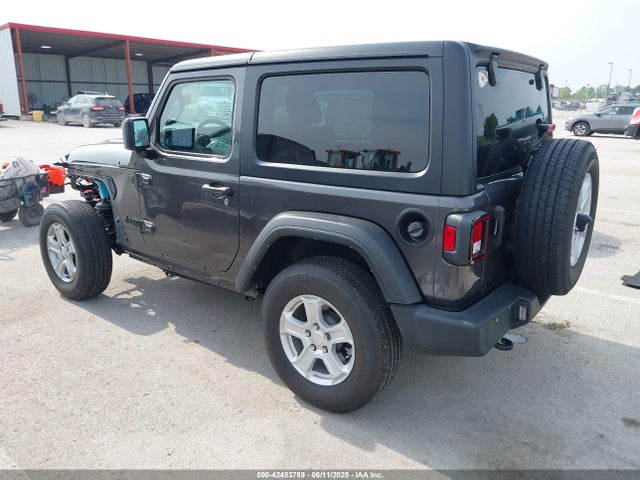 1C4GJXAG2NW164015 Jeep 2022