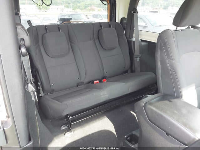 1C4GJXAG2NW164015 Jeep 2022