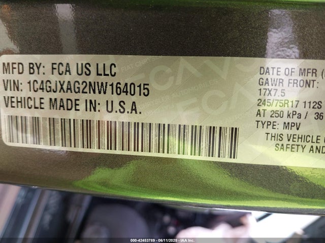 1C4GJXAG2NW164015 Jeep 2022