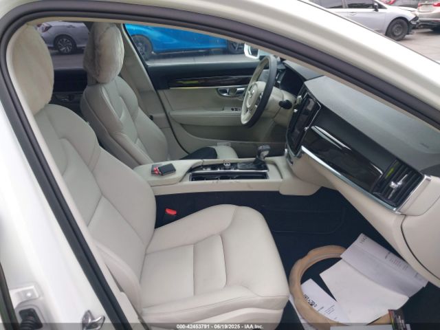 2017 VOLVO S90 YV1102AK1H1017857 Photo 4