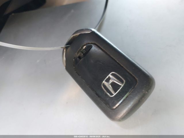 1HGCR2F70FA126611 Honda k24w1