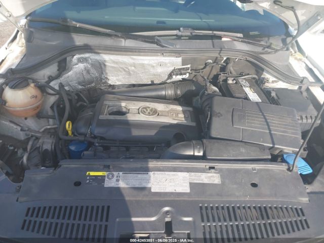 WVGAV3AX0EW598528 Volkswagen TIGUAN SE