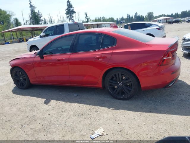 7JRA22TM5KG005151 Volvo S60 T6 R-design