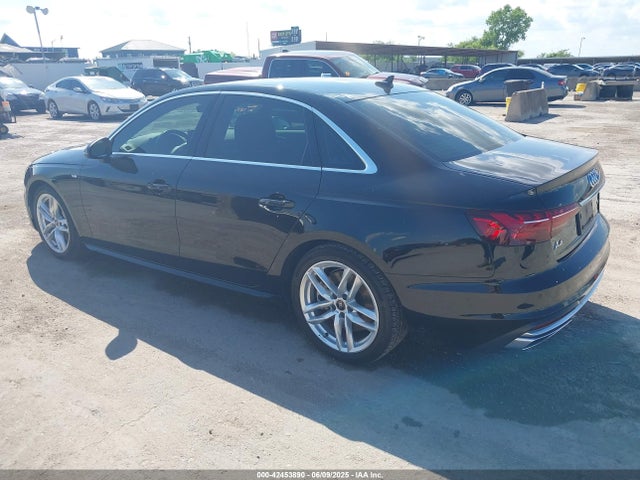 2023 AUDI A4 WAUEAAF41PN024014 Photo 2