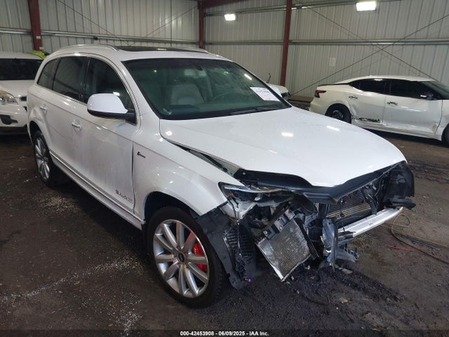 2014 AUDI Q7 WA1LGAFE1ED000956 Photo 0