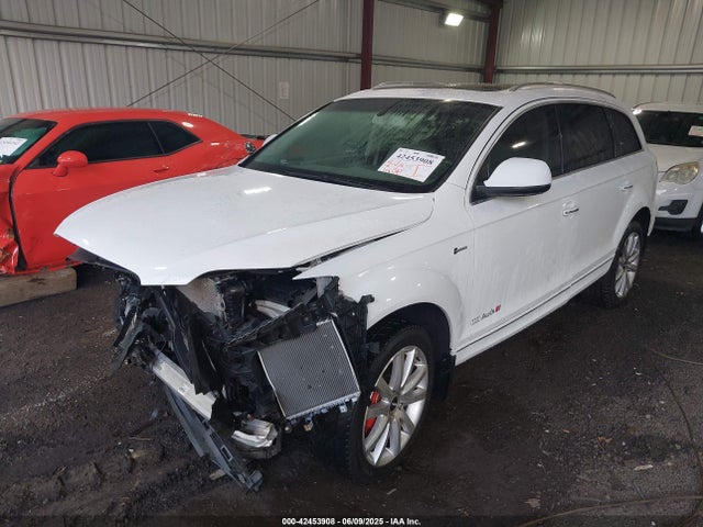 2014 AUDI Q7 WA1LGAFE1ED000956 Photo 1