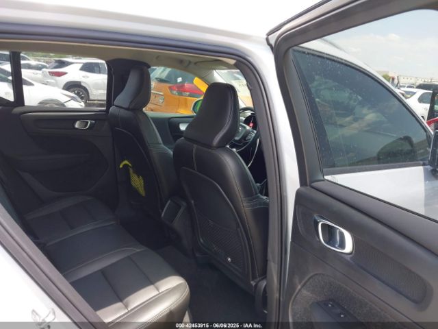 2020 VOLVO XC40 YV4AC2HKXL2192885 Photo 7