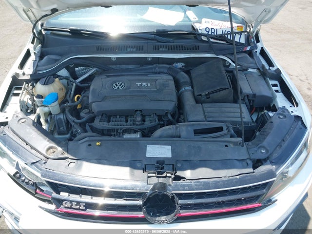 3VW4C7AJ1GM208000 Volks 2016