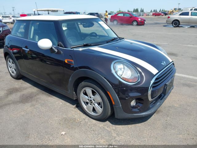 2016 MINI HARDTOP WMWXP5C56GT739605 Photo 0