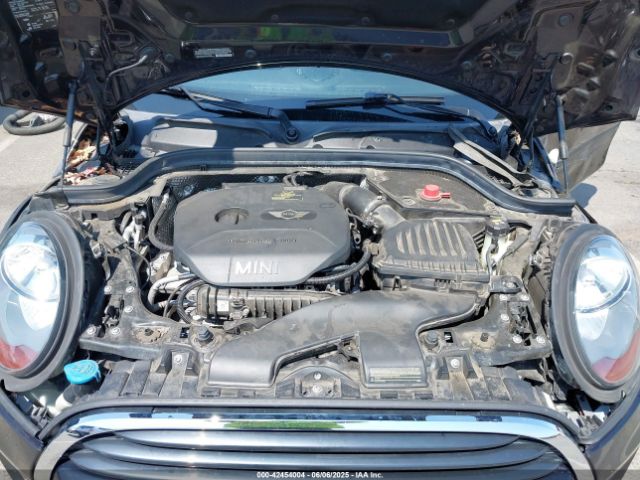 2016 MINI HARDTOP WMWXP5C56GT739605 Photo 9