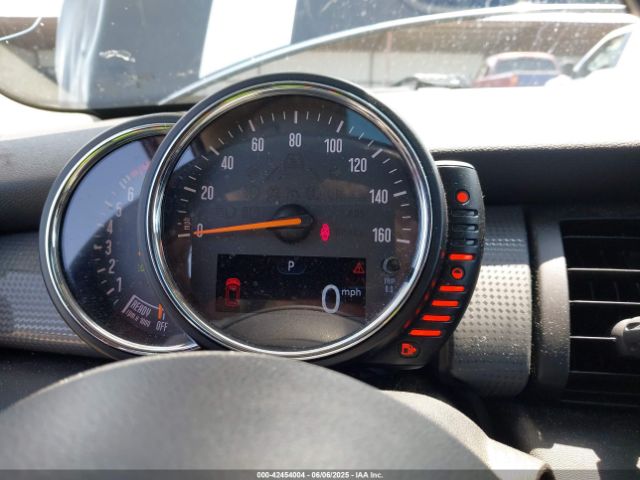 2016 MINI HARDTOP WMWXP5C56GT739605 Photo 6