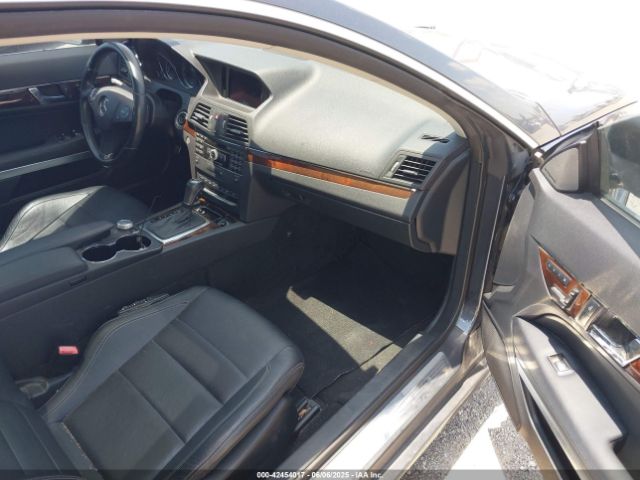 2011 MERCEDES-BENZ E 350 WDDKJ5GB9BF071021 Photo 4