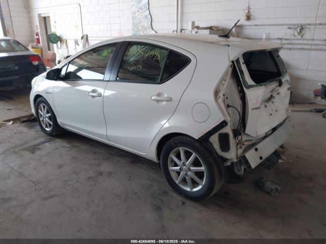 2012 TOYOTA PRIUS C JTDKDTB35C1009488 Photo 2
