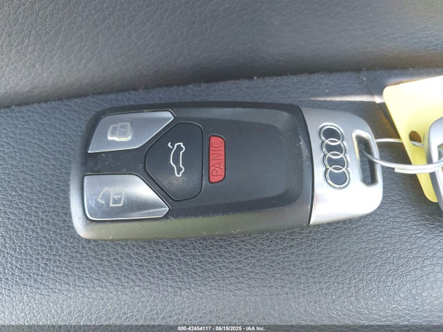WA1AAAF77HD059847 Audi 2017