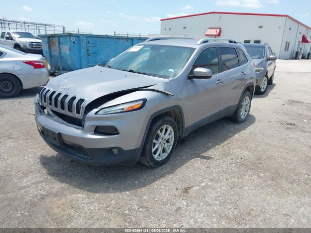 1C4PJLCB2JD596149 Jeep Cherokee Latitude Fwd