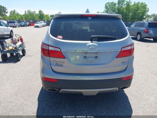 KM8SMDHF8GU155066 Hyundai Santa Fe Se