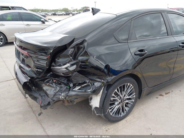 3KPF54AD6NE444230 KIA mpi nu