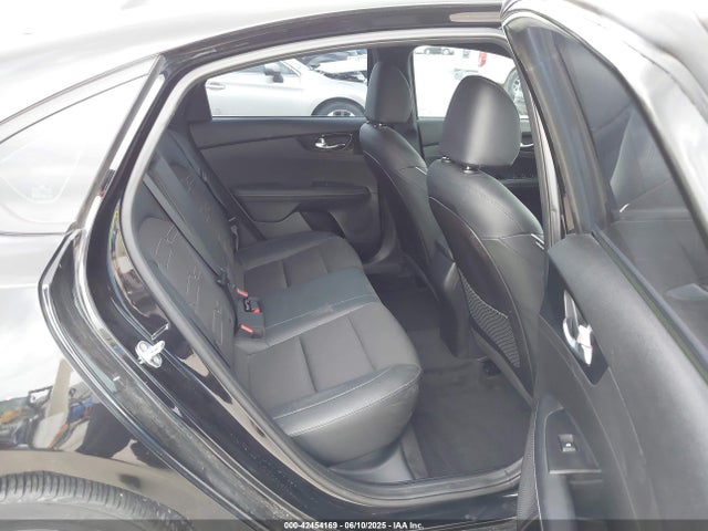 3KPF54AD6NE444230 KIA mpi nu