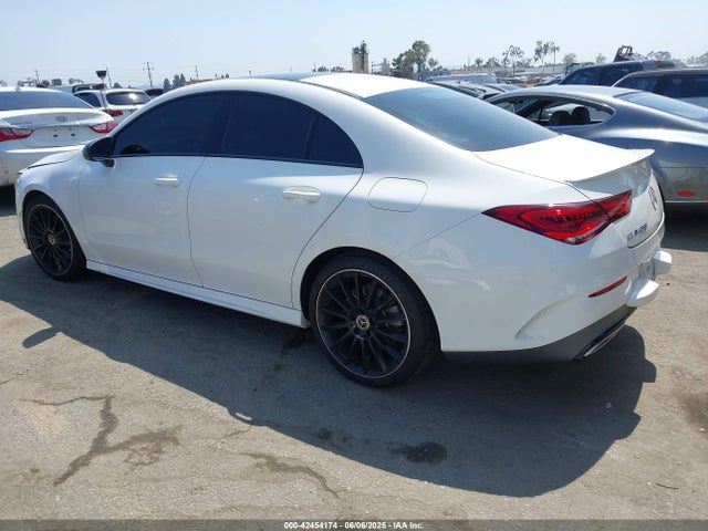 W1K5J4GB2LN104634 Mercedes-Benz m260