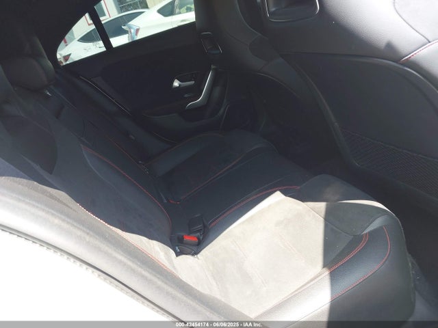 W1K5J4GB2LN104634 Mercedes-Benz m260